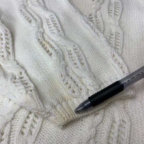 Cambridge Collections Mens Size Large Ivory  Cable Knit Sweater - Picture 7 of 7